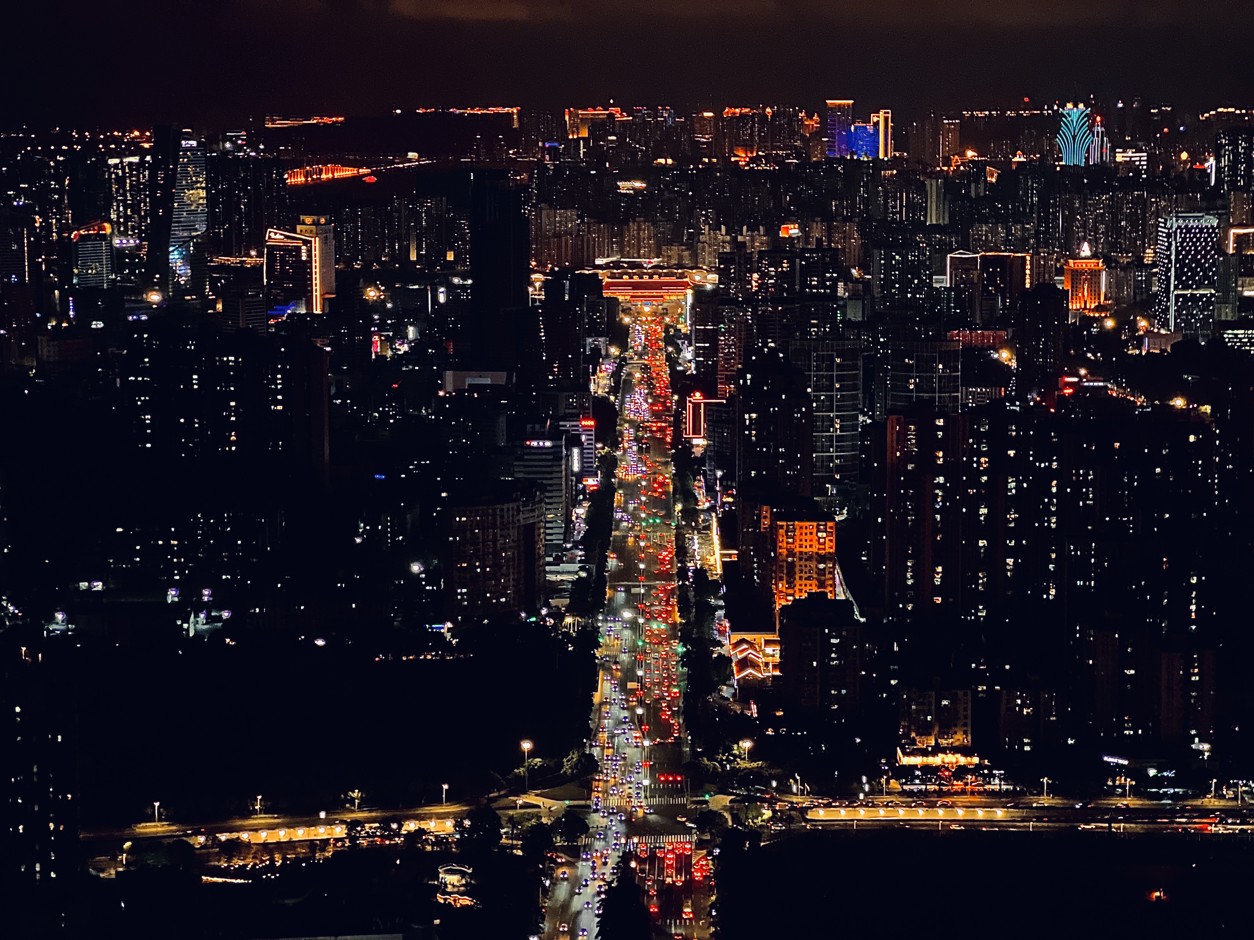 板障山夜景.jpg